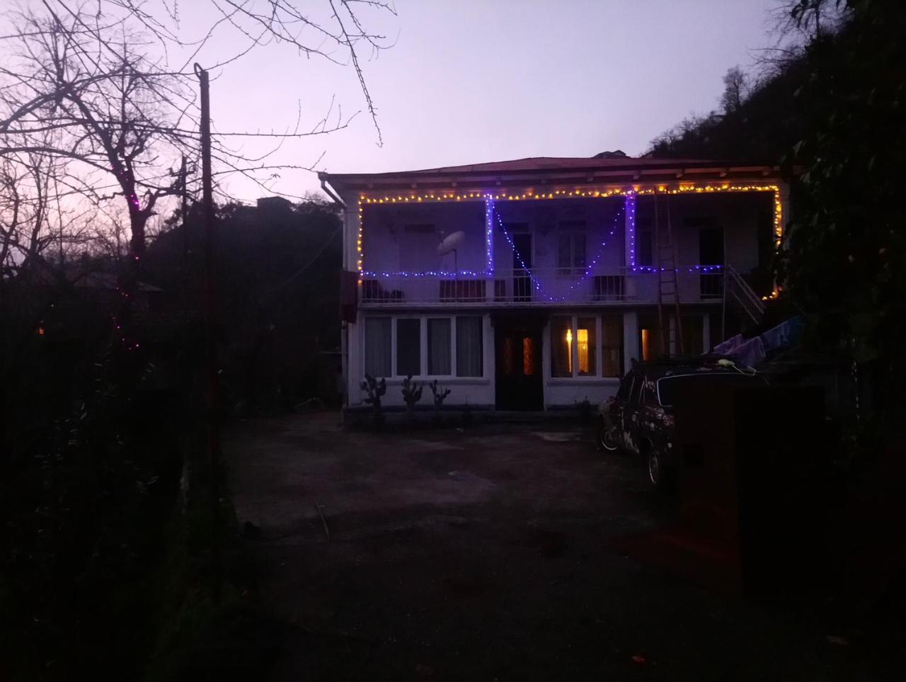 Guest House And Cellar Winery In Ortabatumi Batumi Georgia מראה חיצוני תמונה
